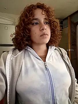 EmmaMelissa0521 on StripChat