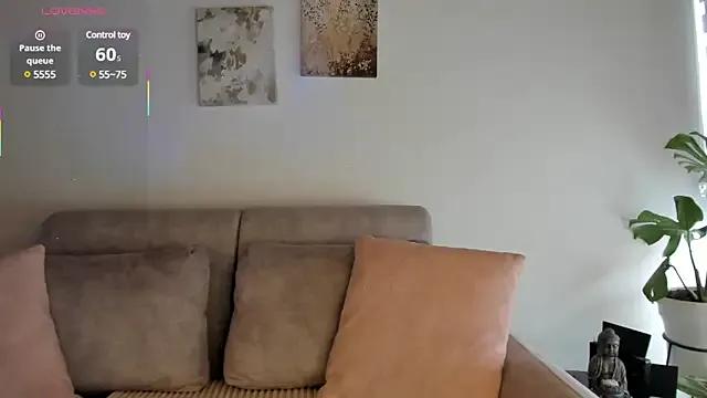 Freechat Estrer_collins on StripChat