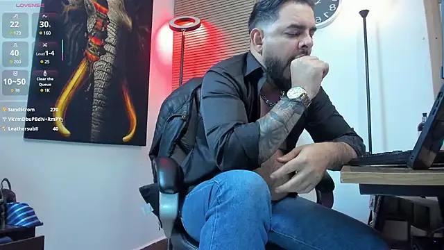 Freechat Ethan_Castellano on StripChat