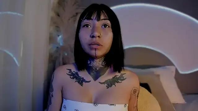 Evangeline_bell on StripChat