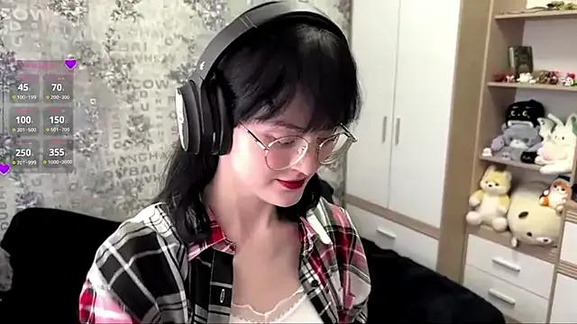 FakeLamb on StripChat