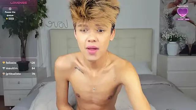 Felix_Rey on StripChat