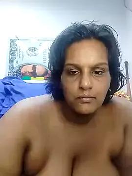 Foxybaby420 on StripChat