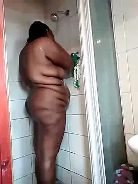 Foxybaby420 on StripChat