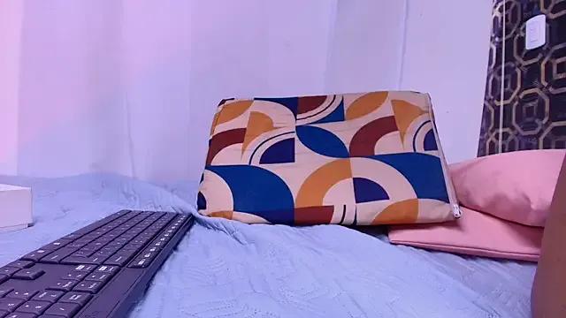 Freechat franyelimss on StripChat