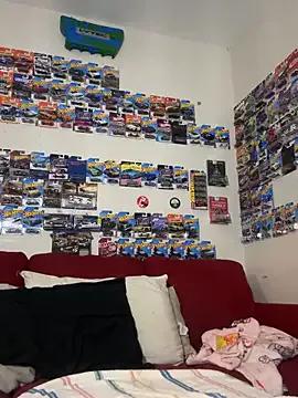 FreakyDreama — vibrator and dildo till i squirt