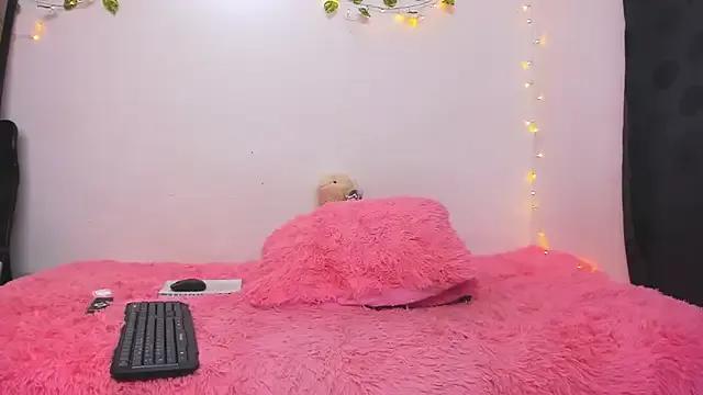 freyja_rouse on StripChat