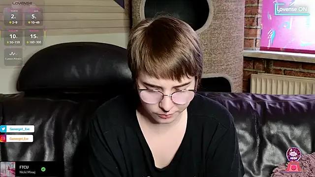 GamerGirl_Eve on StripChat