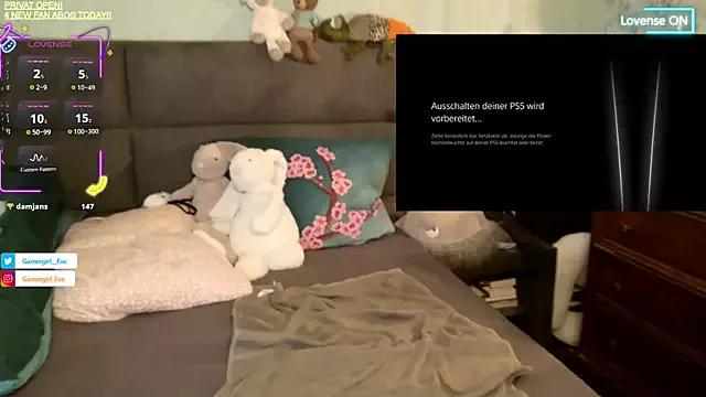 GamerGirl_Eve on StripChat