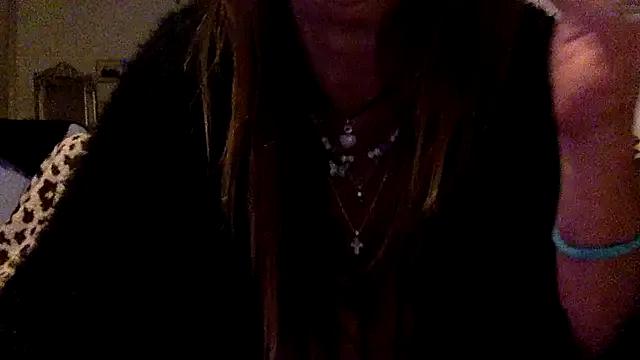 gildamilf on StripChat