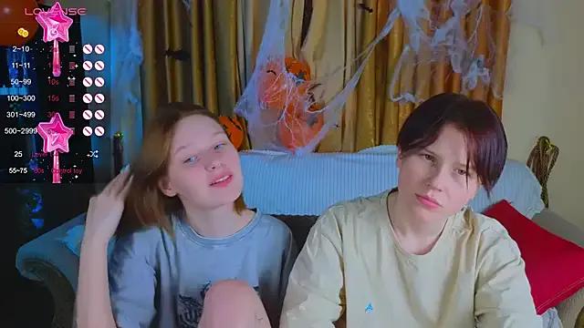 Girls_Fingers on StripChat