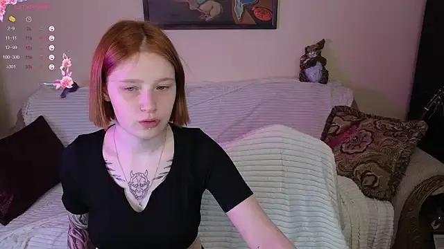 Girls_Fingers on StripChat