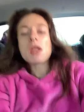 GoldenPussy1329 — Freechat on StripChat