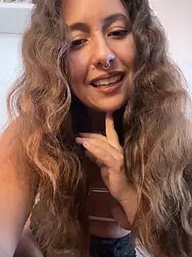 Griegadelfuego — Play with anal beads in ass