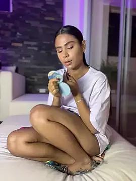 HaileyBaldwin on StripChat