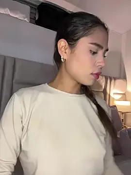 HaileyBaldwin on StripChat