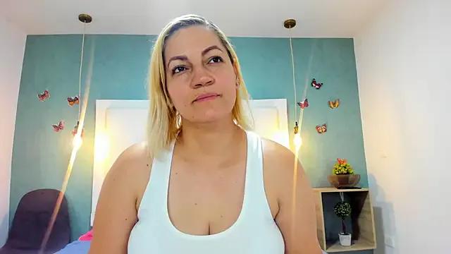 Freechat Heidy_milf on StripChat