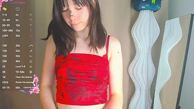 Private Honeey_Beee on StripChat