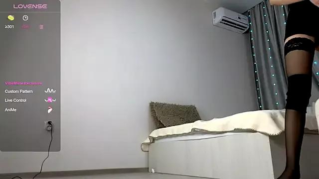 honey_yani on StripChat