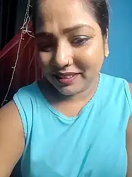hornypriya696 on StripChat