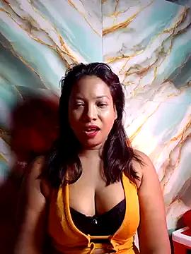 hornyzinia123 on StripChat