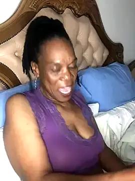 Hotcougar — To buy Sex toys