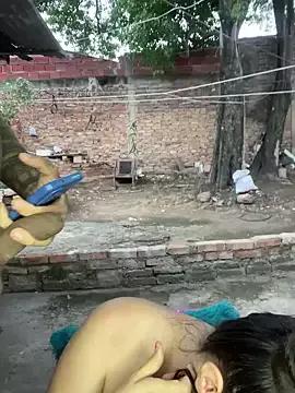 Hotnightsexxx on StripChat