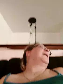 Icedcoffee2024 on StripChat