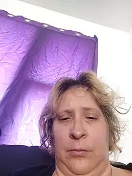 Icedcoffee2024 on StripChat