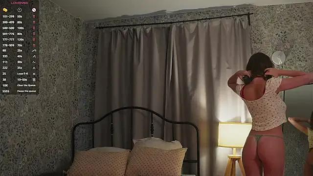 Freechat IdaJonesy on StripChat