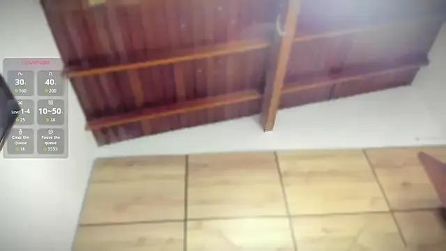 Isabelagomez1 on StripChat