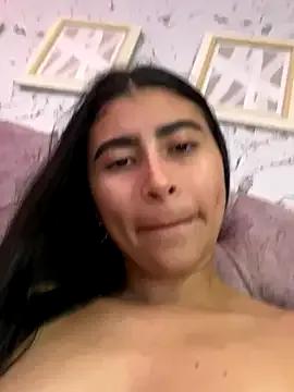 Isabella_Montoya on StripChat
