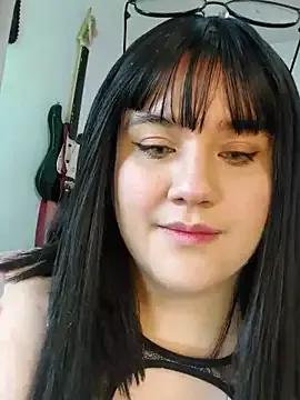 ItsNaiixa on StripChat