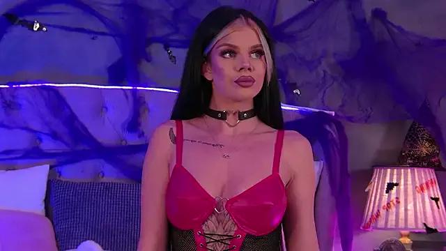 IvyRaven on StripChat