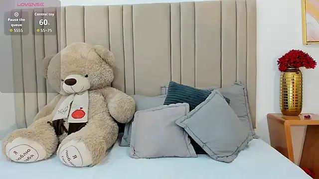 Private izadii on StripChat