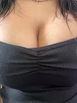 izanmiller2001 on StripChat