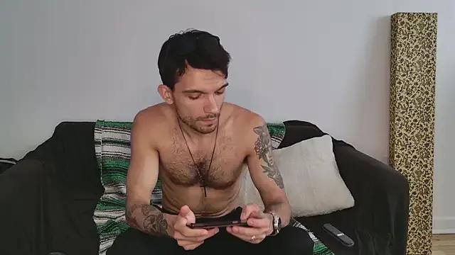 JackDesFeux on StripChat