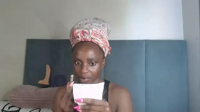 Jah-Queen on StripChat