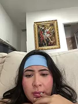 Freechat jailyncam_ on StripChat