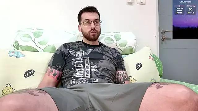 JayXCee_Official on StripChat