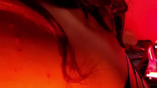 Freechat JenniferCD on StripChat