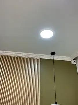 JessyCream — off me jean