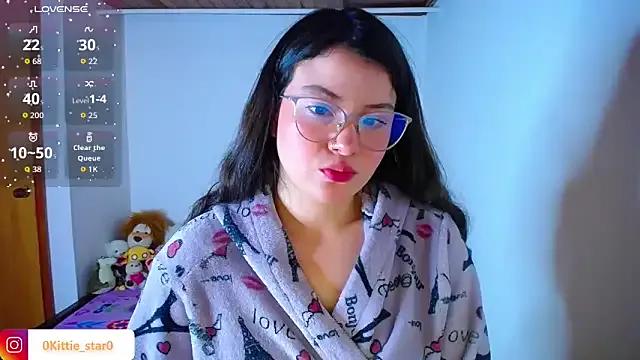 Private juli05star20 on StripChat