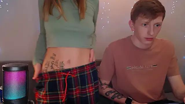 Freechat juliaanddima on StripChat