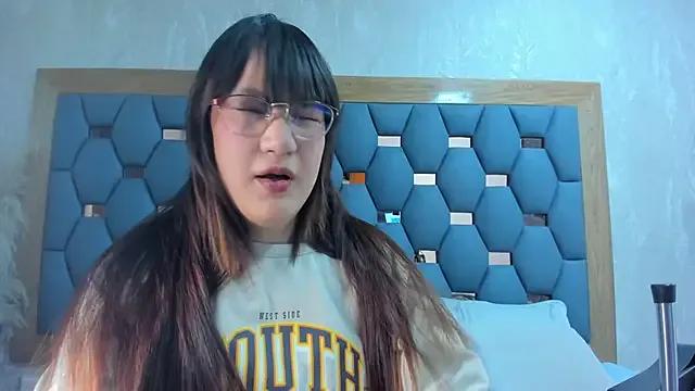 juliette_pretty_ on StripChat