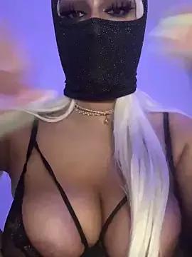 kamila_french on StripChat