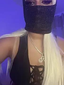 kamila_french on StripChat