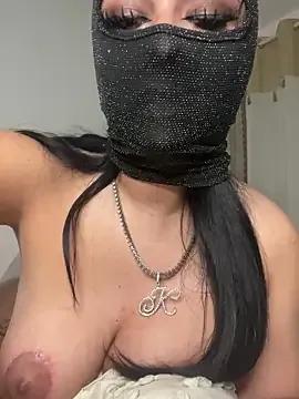 kamila_french on StripChat