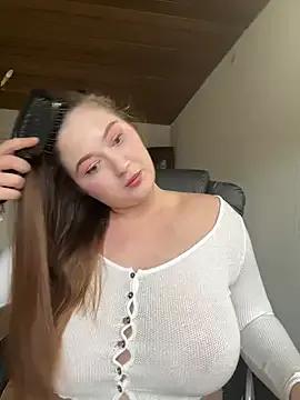 Kamilla_Loop on StripChat