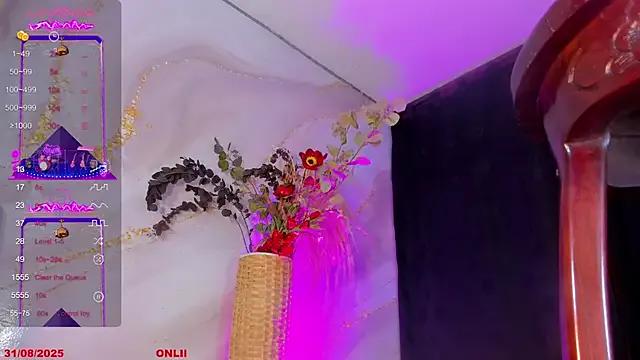 Freechat Karla-Ebony on StripChat